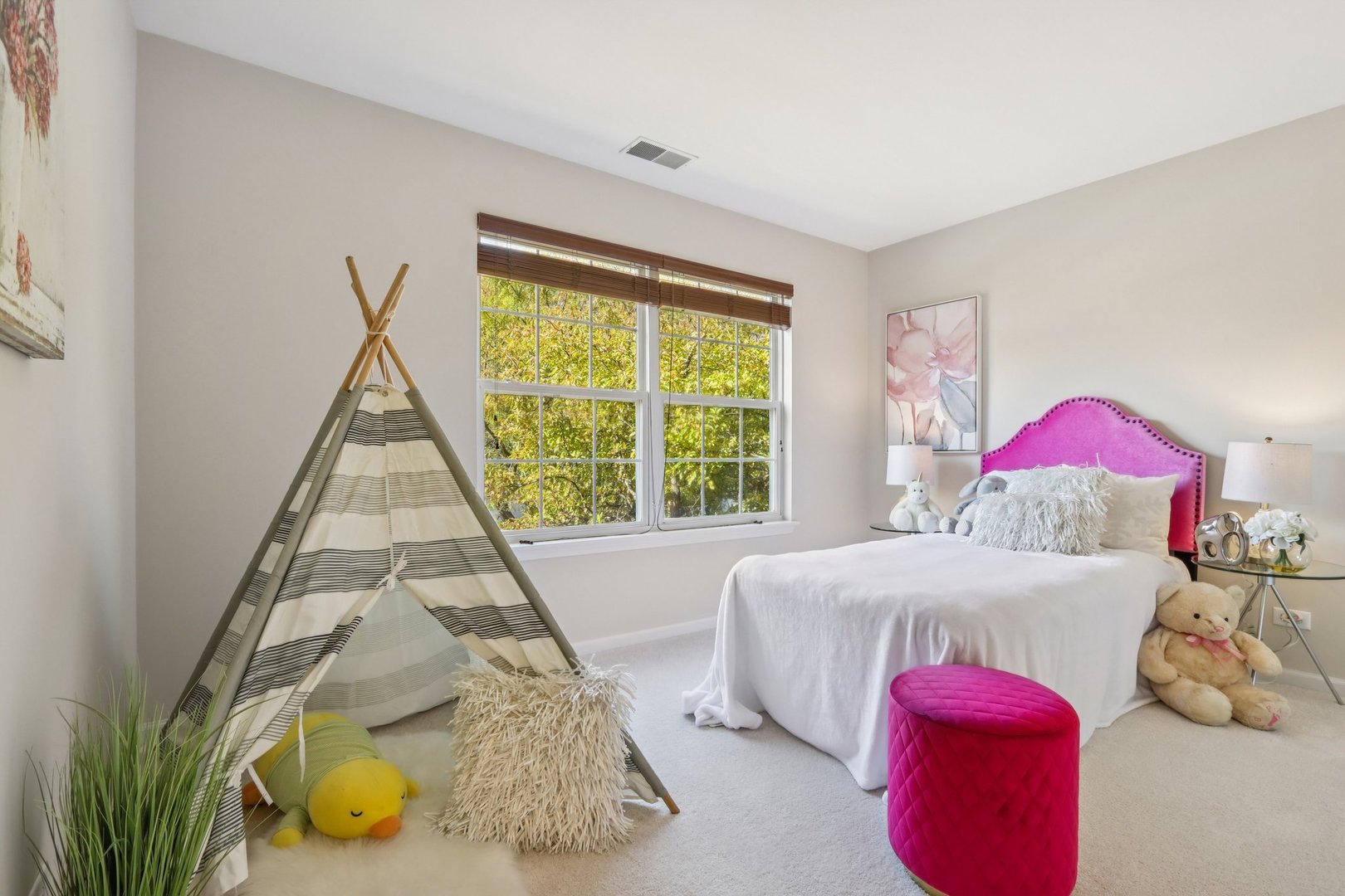 2060 Lyndhurst Lane Aurora IL 60503