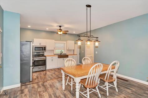 10120 North 1000 East Road Manteno IL 60950