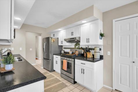 25 North Prairieview Avenue Tuscola IL 61953