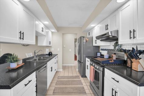 25 North Prairieview Avenue Tuscola IL 61953