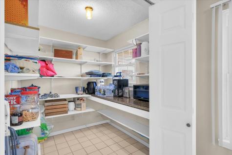 25 North Prairieview Avenue Tuscola IL 61953