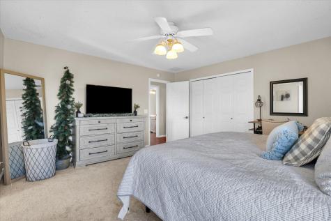 25 North Prairieview Avenue Tuscola IL 61953
