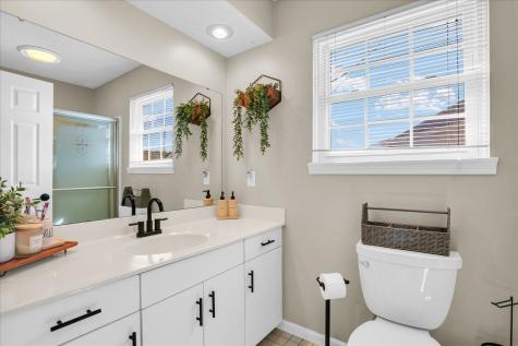 25 North Prairieview Avenue Tuscola IL 61953