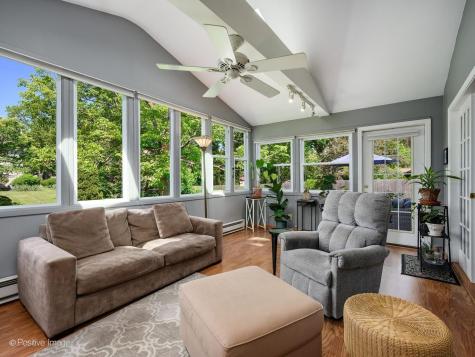 1134 North Pepper Tree Drive Palatine IL 60067