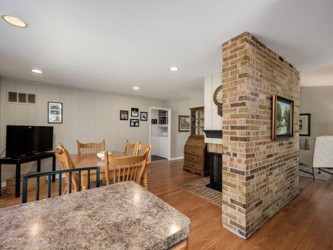 1134 North Pepper Tree Drive Palatine IL 60067