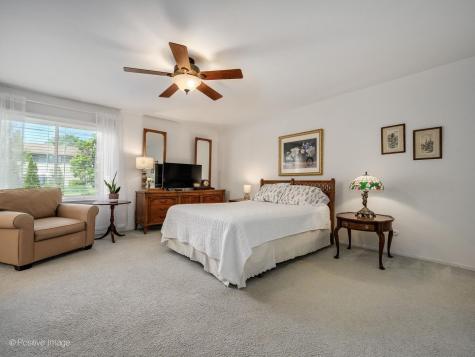 1134 North Pepper Tree Drive Palatine IL 60067