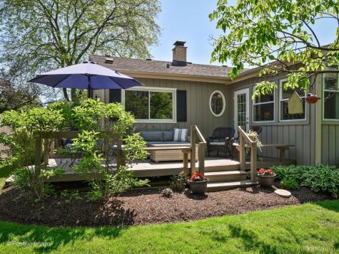 1134 North Pepper Tree Drive Palatine IL 60067