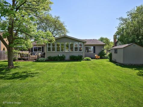 1134 North Pepper Tree Drive Palatine IL 60067