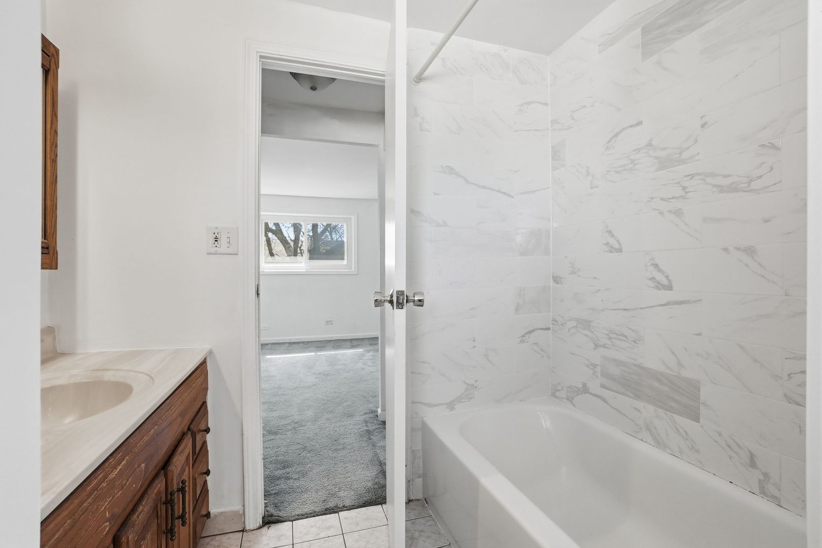 18W274 Kirkland Lane Villa Park IL 60181