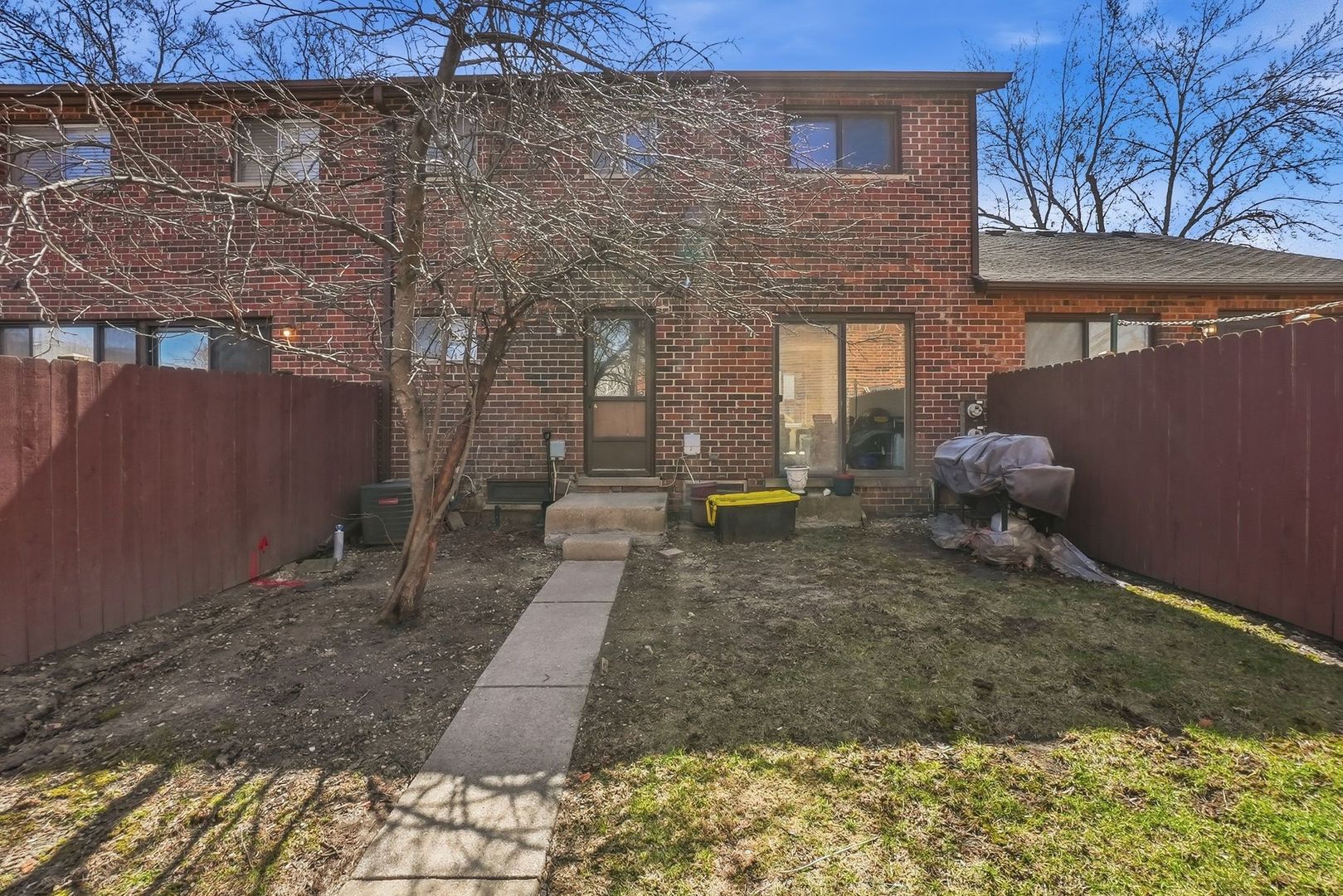 18W274 Kirkland Lane Villa Park IL 60181