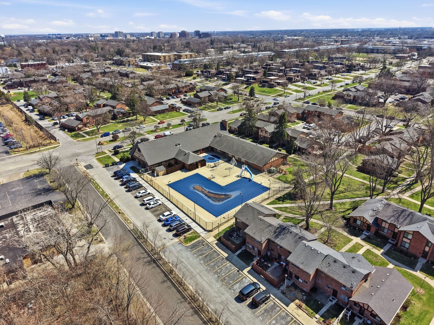 18W274 Kirkland Lane Villa Park IL 60181