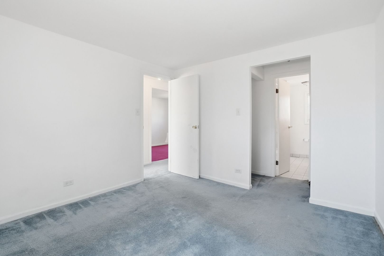 18W274 Kirkland Lane Villa Park IL 60181