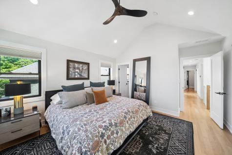 5407 West Pensacola Avenue Chicago IL 60641