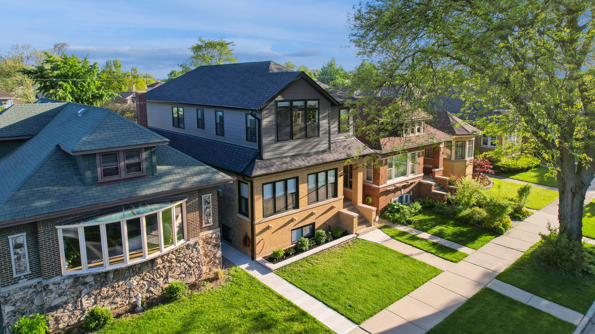5407 West Pensacola Avenue Chicago IL 60641