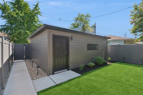 5407 West Pensacola Avenue Chicago IL 60641