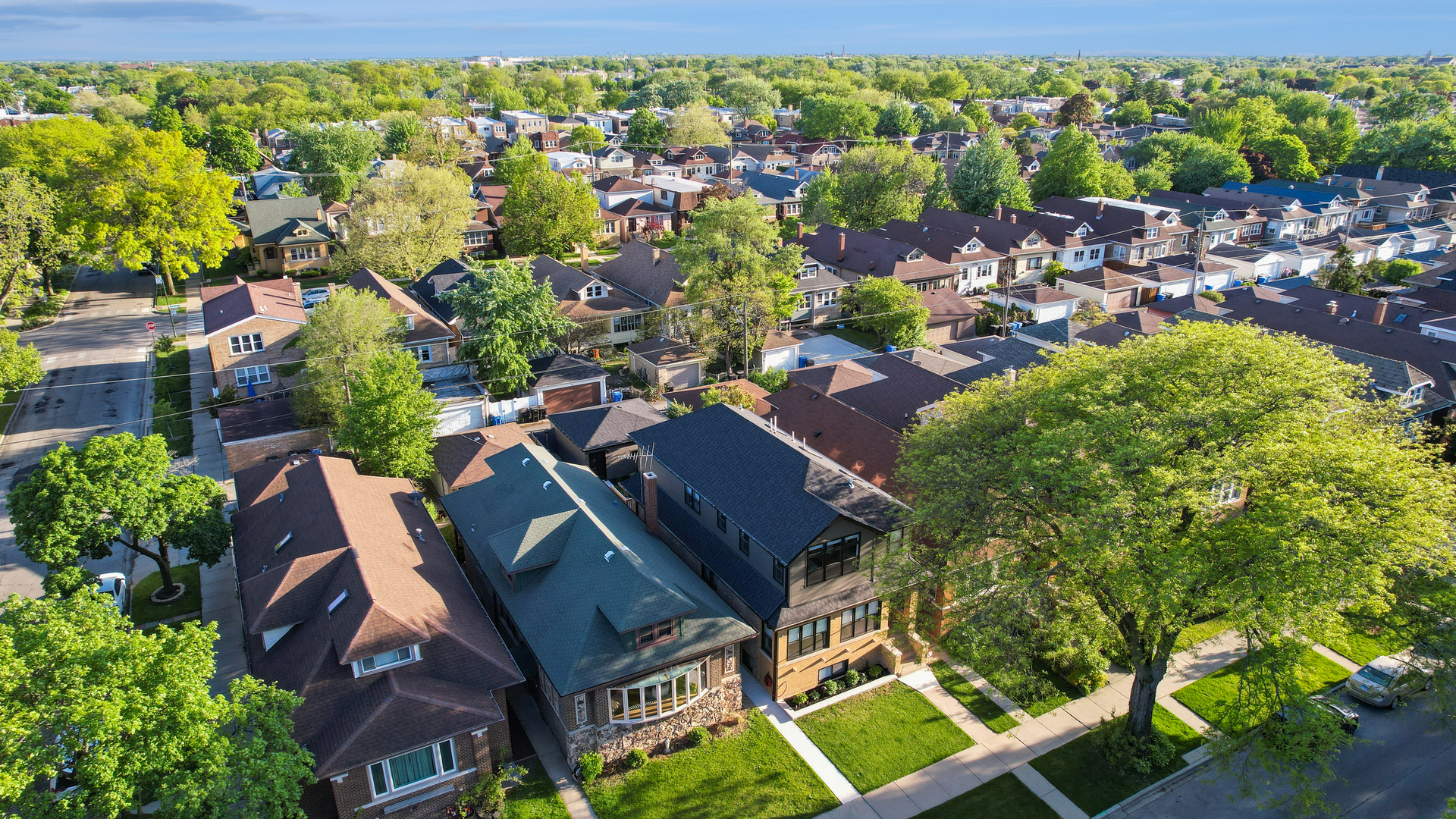 5407 West Pensacola Avenue Chicago IL 60641