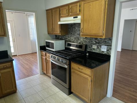 610 Golfers Lane Bartlett IL 60103