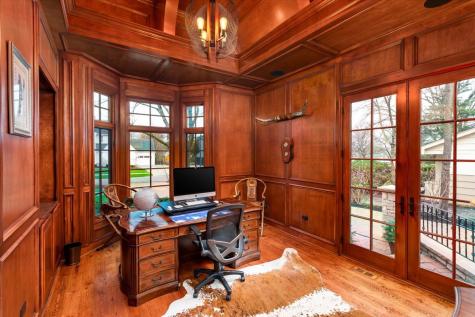 849 East Hillside Road Naperville IL 60540