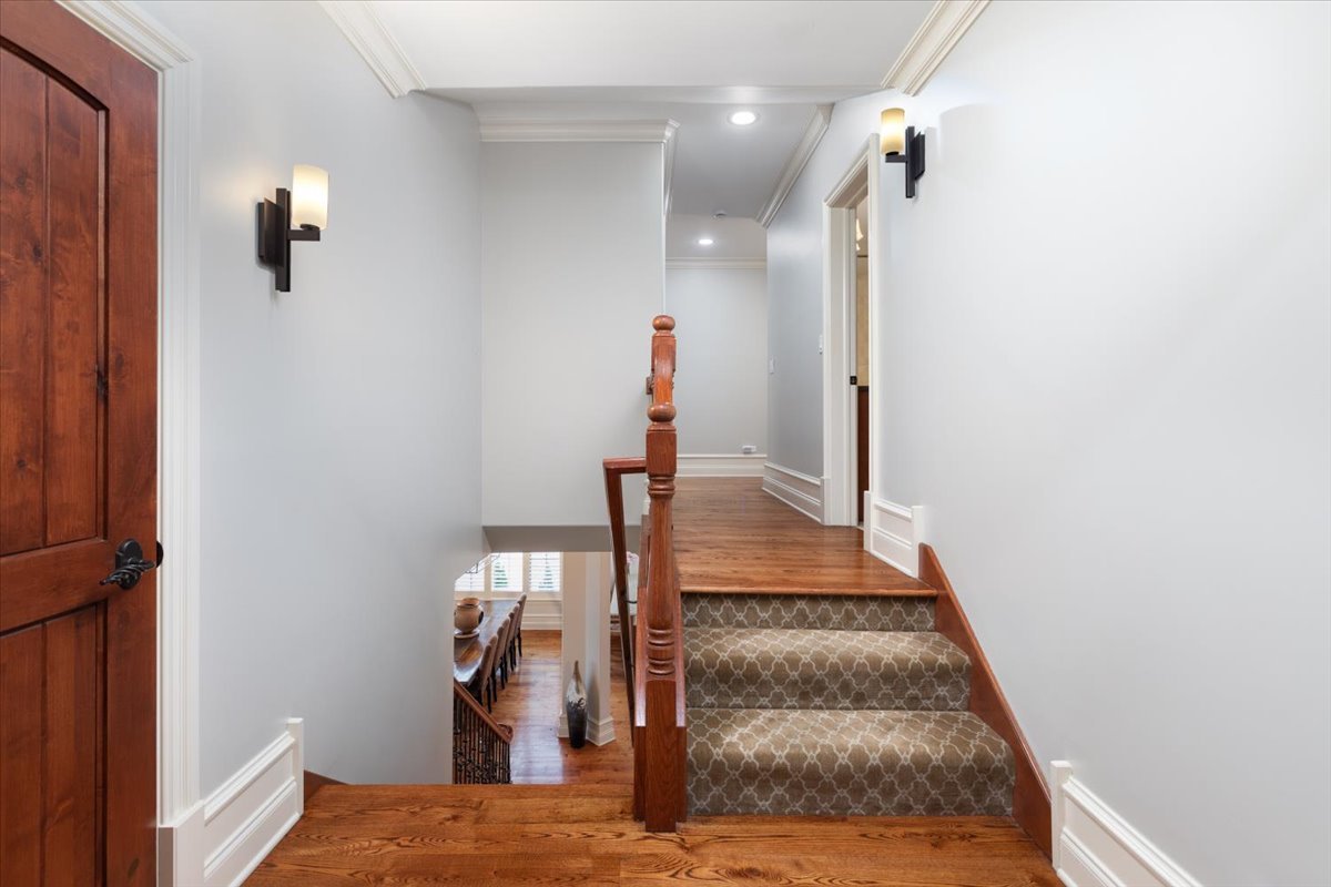 849 East Hillside Road Naperville IL 60540