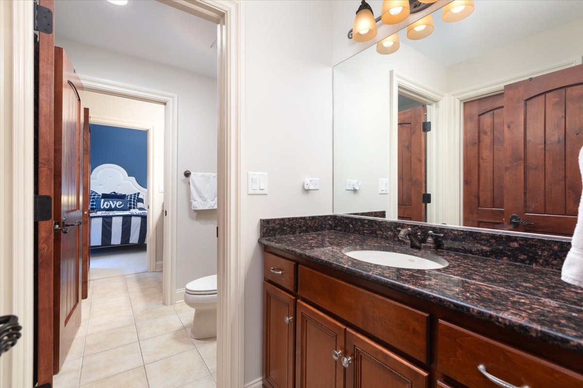 849 East Hillside Road Naperville IL 60540