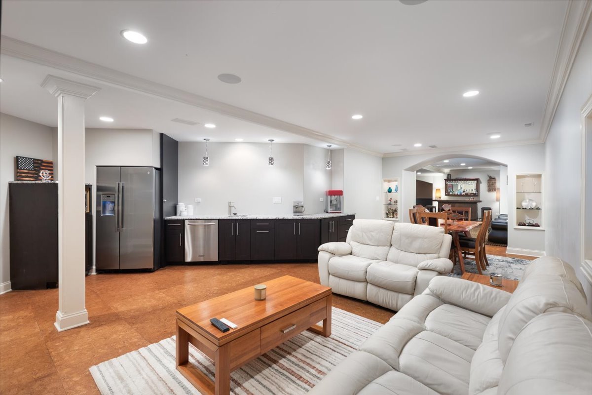 849 East Hillside Road Naperville IL 60540