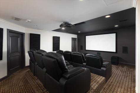 849 East Hillside Road Naperville IL 60540