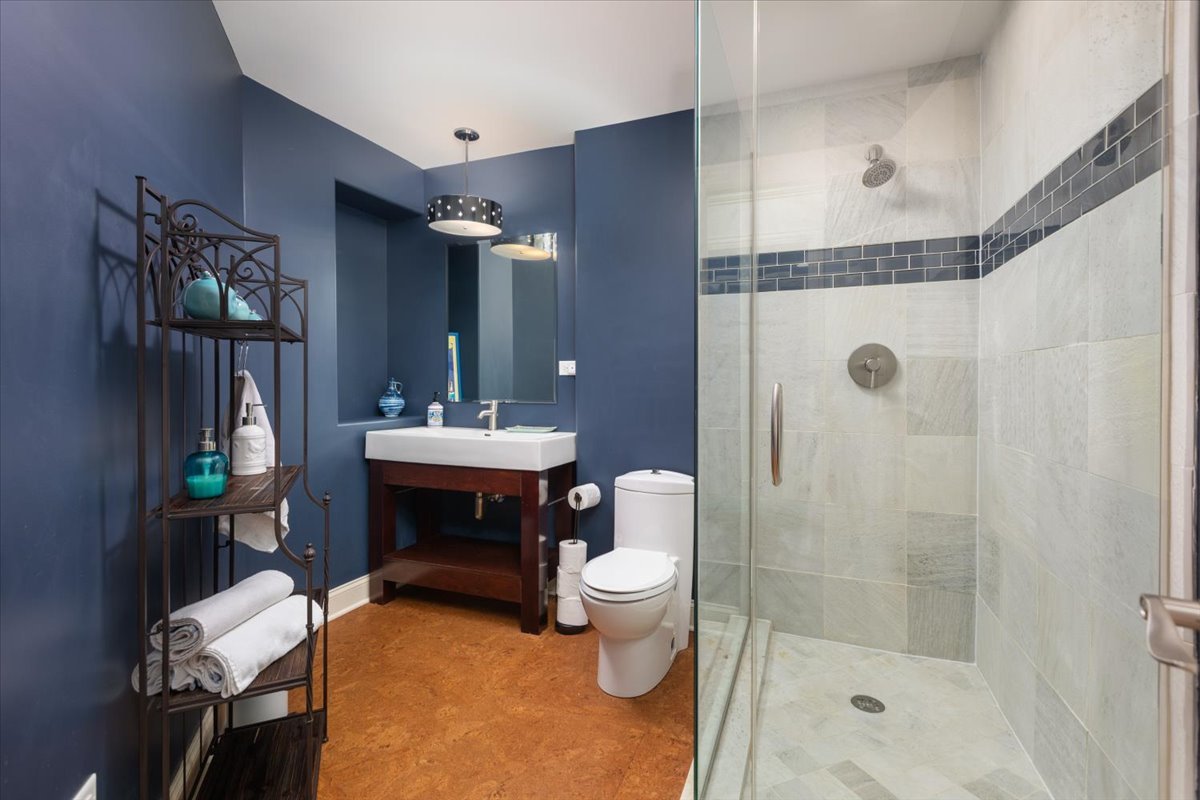 849 East Hillside Road Naperville IL 60540