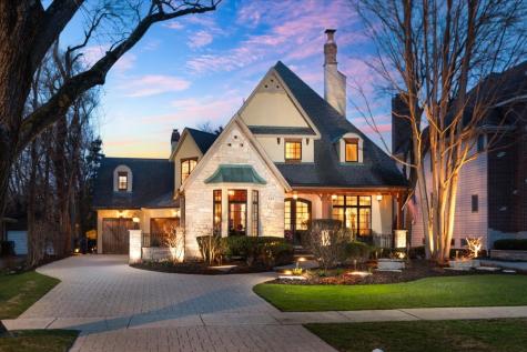 849 East Hillside Road Naperville IL 60540