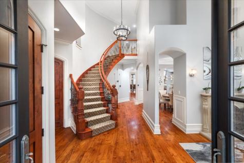 849 East Hillside Road Naperville IL 60540