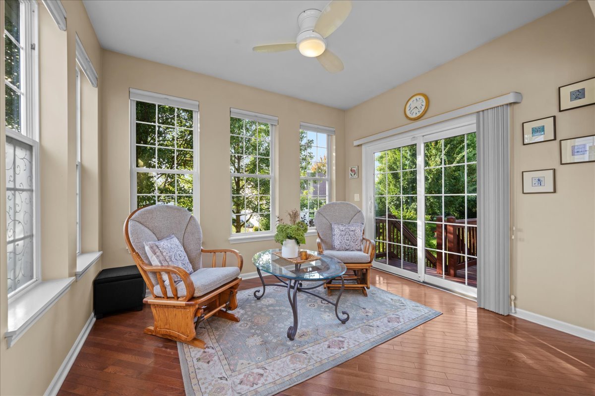 1148 Drury Lane Aurora IL 60502