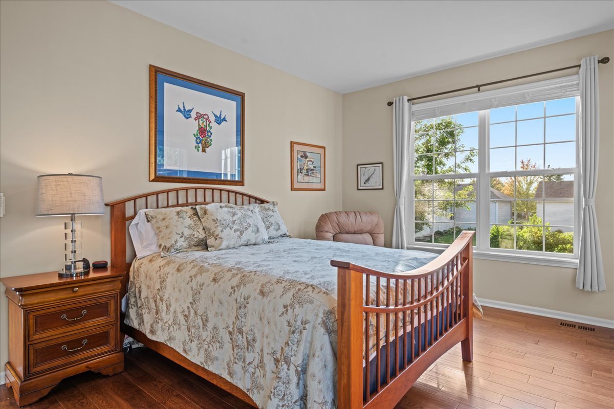 1148 Drury Lane Aurora IL 60502