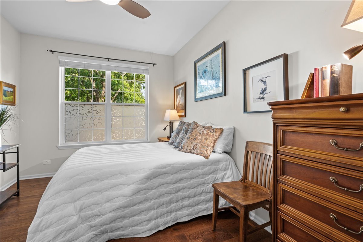 1148 Drury Lane Aurora IL 60502