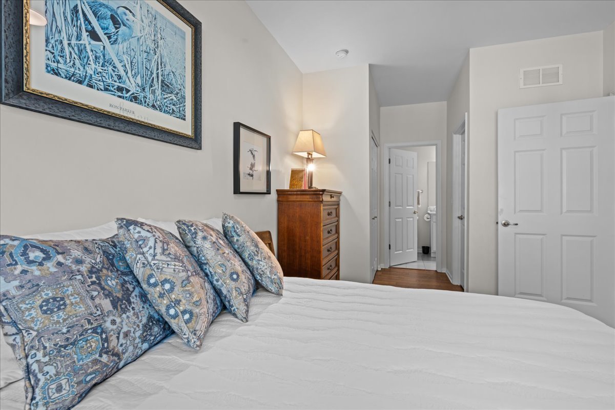 1148 Drury Lane Aurora IL 60502