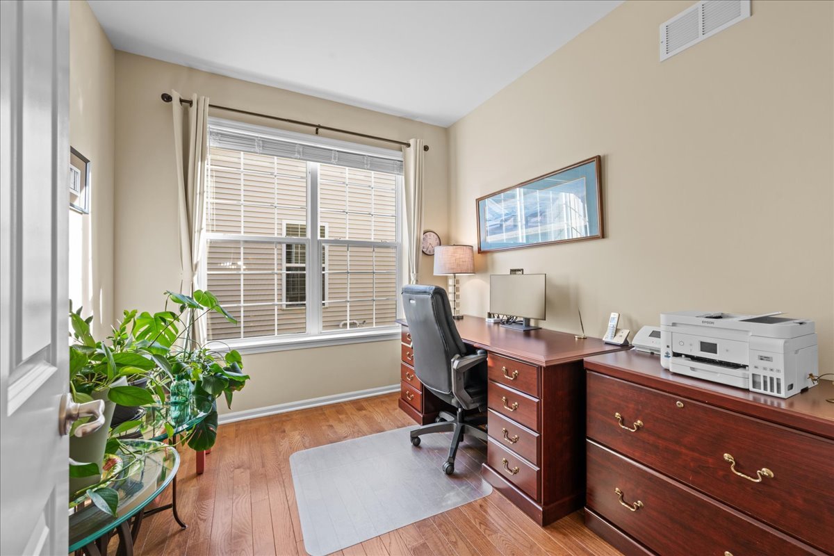 1148 Drury Lane Aurora IL 60502