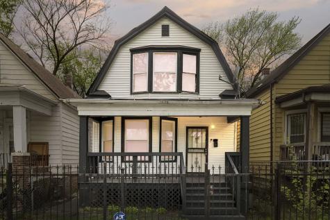 6012 South Honore Street Chicago IL 60636