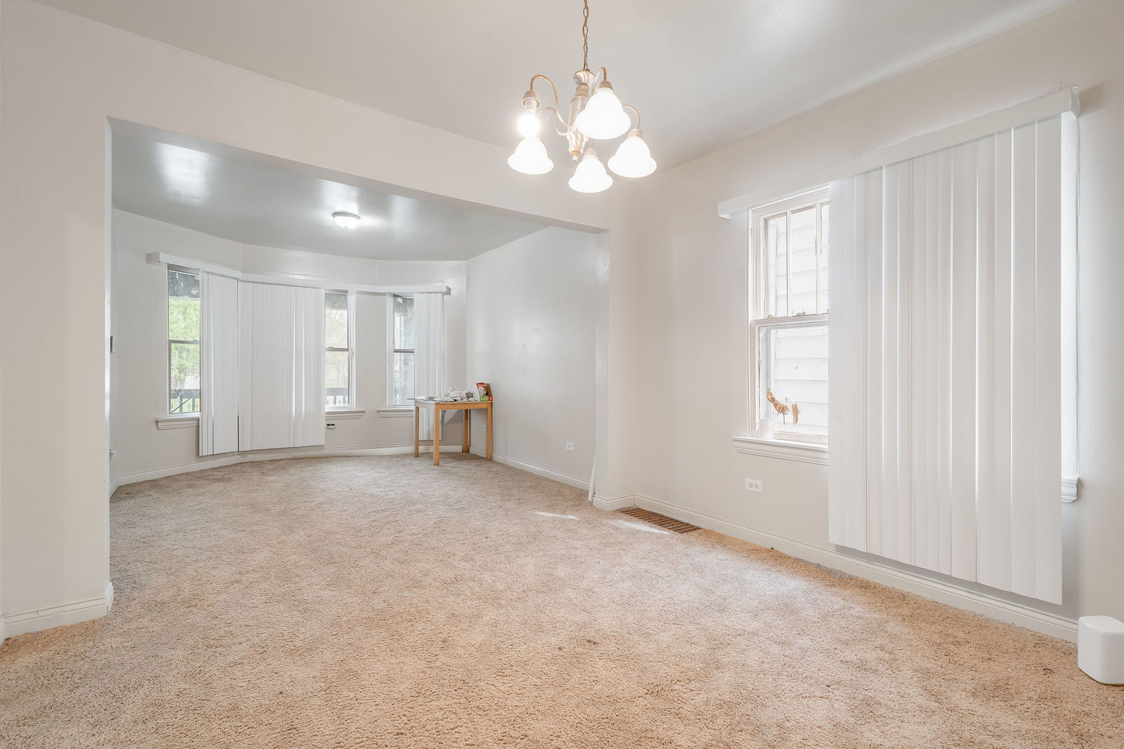6012 South Honore Street Chicago IL 60636
