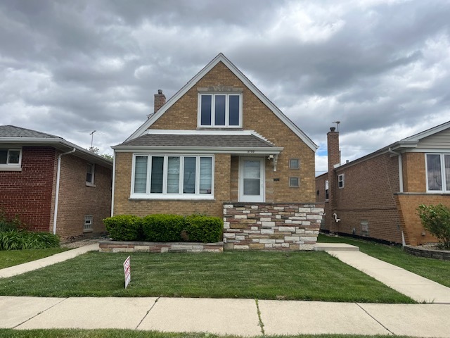 5705 South Mayfield Avenue Chicago IL 60638