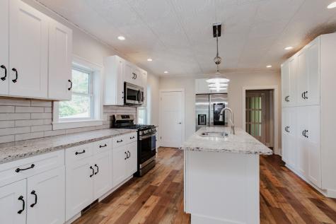 22W724 Saint Charles Road Glen Ellyn IL 60137