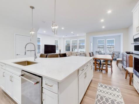 579 Watercress Drive Aurora IL 60504
