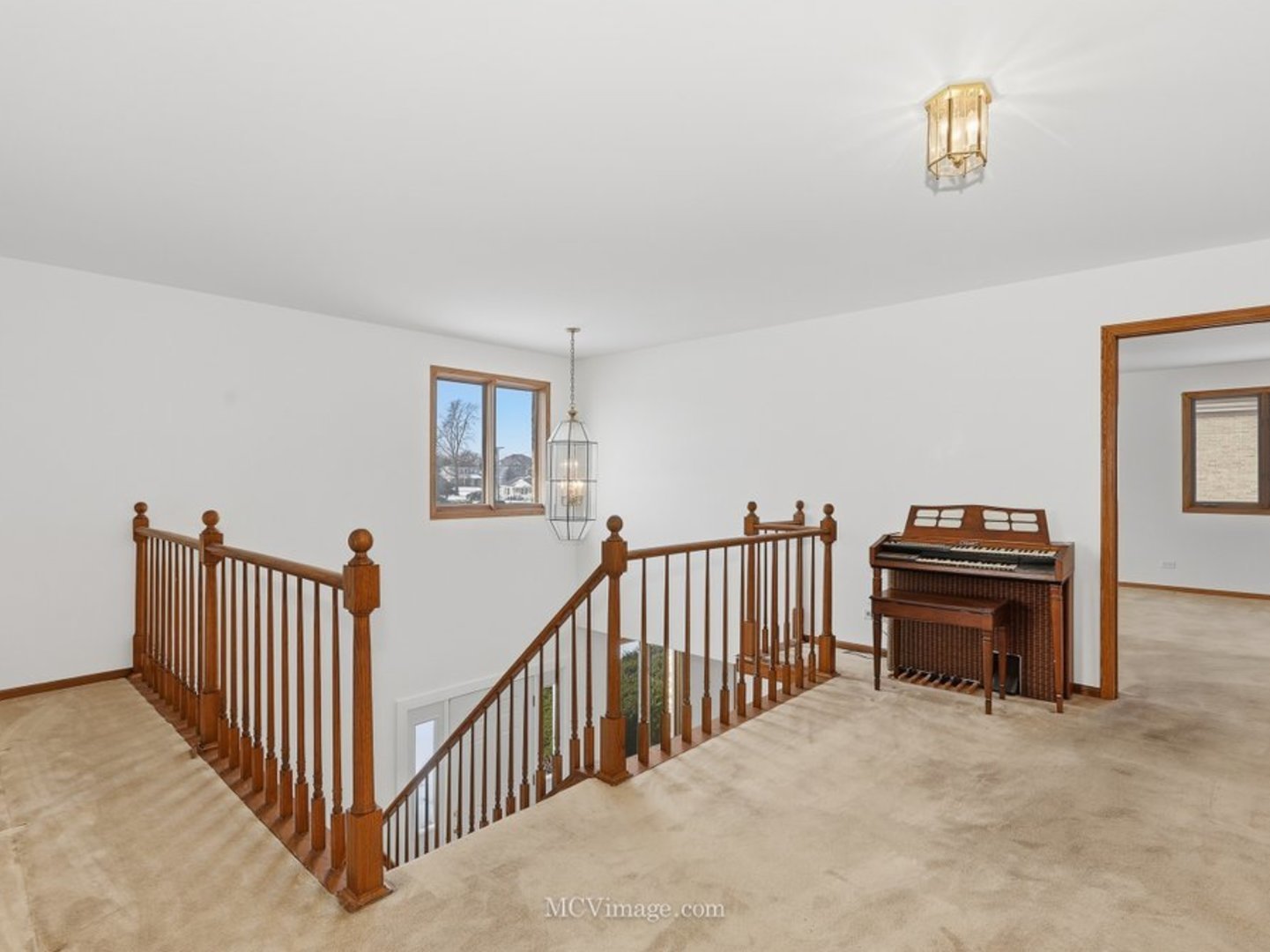 729 North 8th Avenue Addison IL 60101