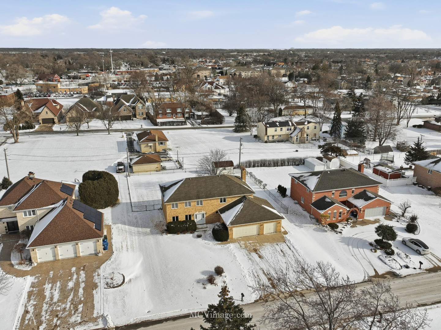 729 North 8th Avenue Addison IL 60101