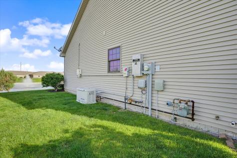 3805 Freedom Boulevard Champaign IL 61822