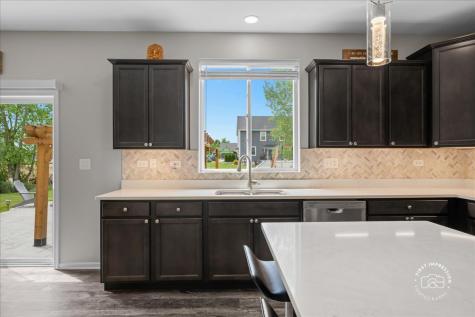 3799 Gardenia Drive Elgin IL 60124