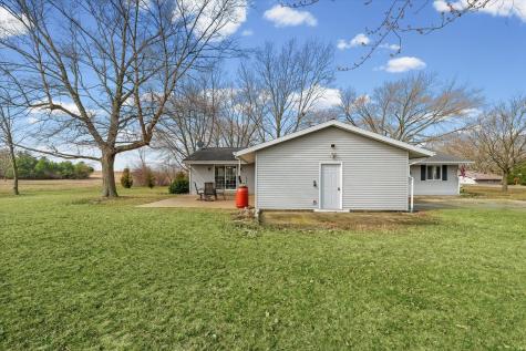 1432 Country Club Lane Loda IL 60948