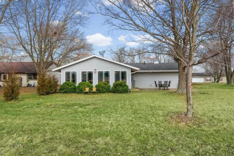 1432 Country Club Lane Loda IL 60948