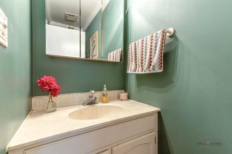 793 Santa Fe Court Carol Stream IL 60188