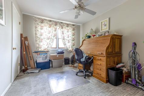 793 Santa Fe Court Carol Stream IL 60188