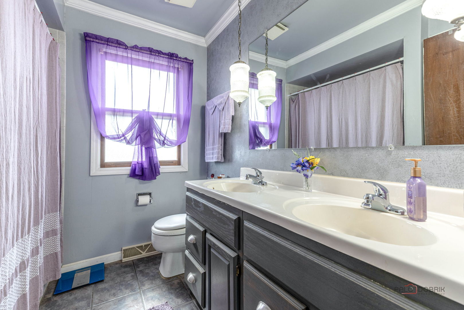 793 Santa Fe Court Carol Stream IL 60188