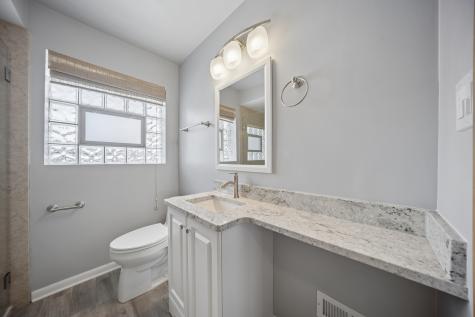 8229 West Giddings Street Norridge IL 60706