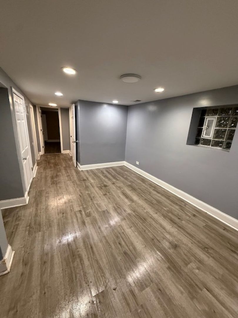 11815 South Hale Avenue Chicago IL 60643
